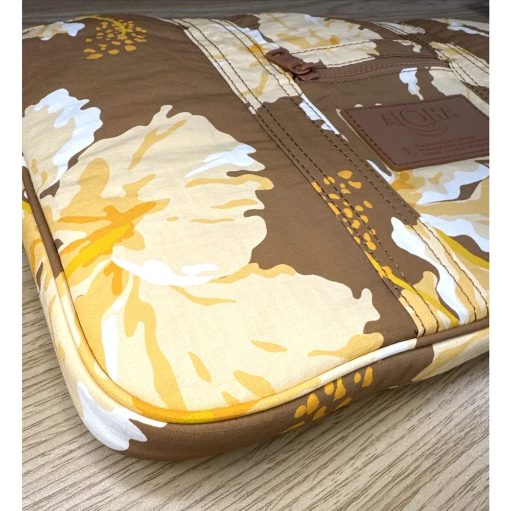 ALOHA Collection 16